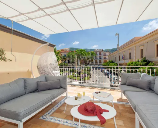 La Piazzetta Guest House